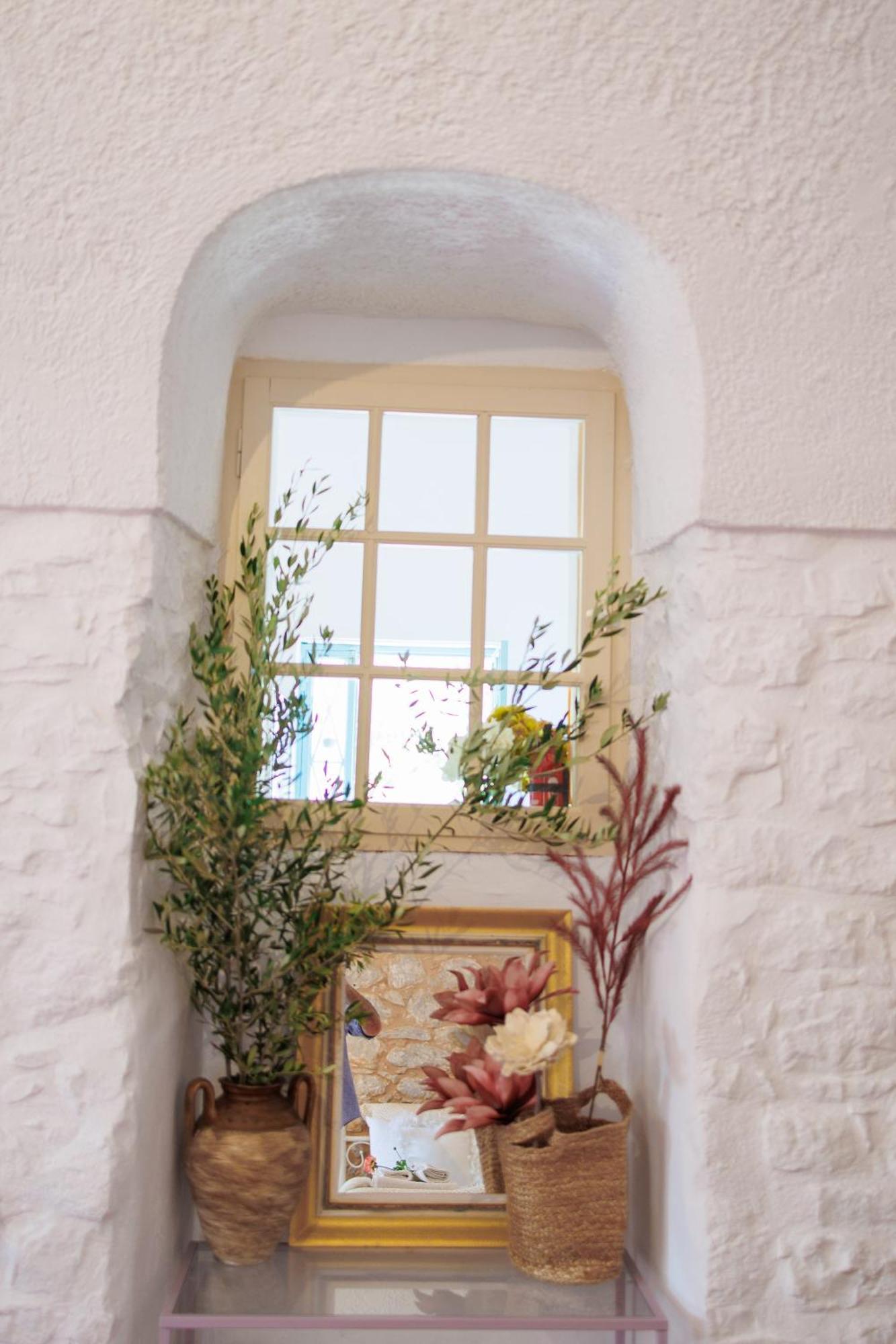 Iliana'S House - Spacious Cave House In The Center Of Areopolis Bagian luar foto